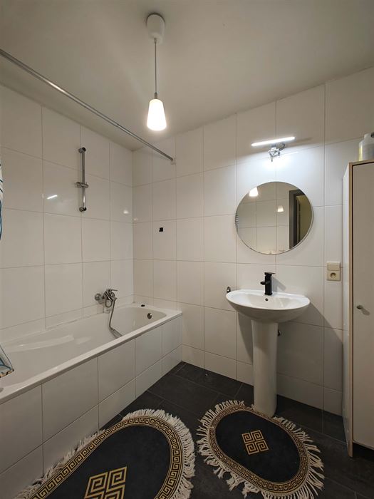 Appartement met 3 slaapkamers berging en autostaanplaats