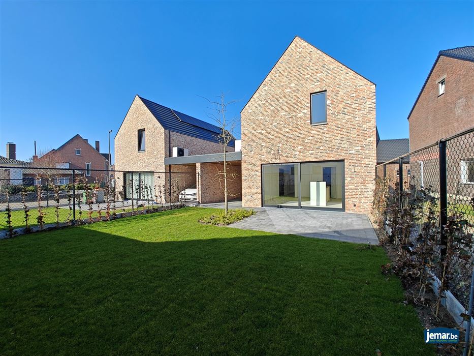 Instapklare vrijstaande woning met 3 slaapkamers