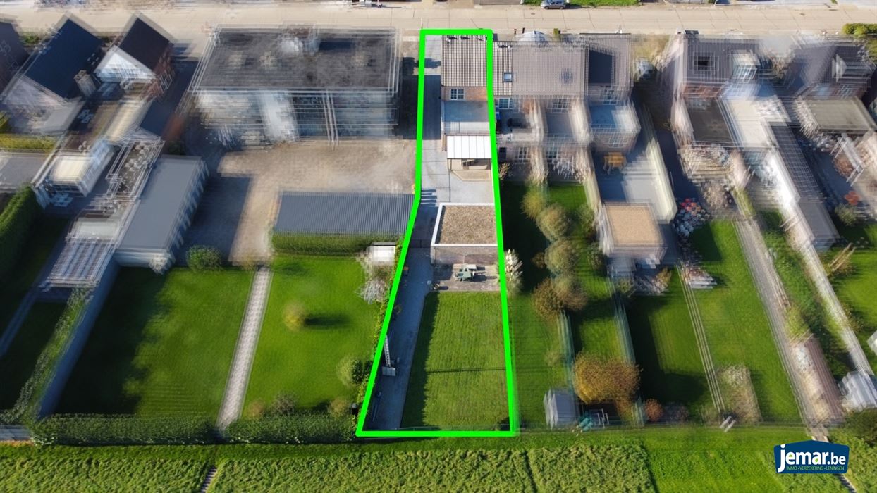 Instapklare gezinswoning met maar liefst 5 slaapkamers en 2 badkamers op ruim perceel van 7a80ca met dubbele garage in het rustige Uikhoven!