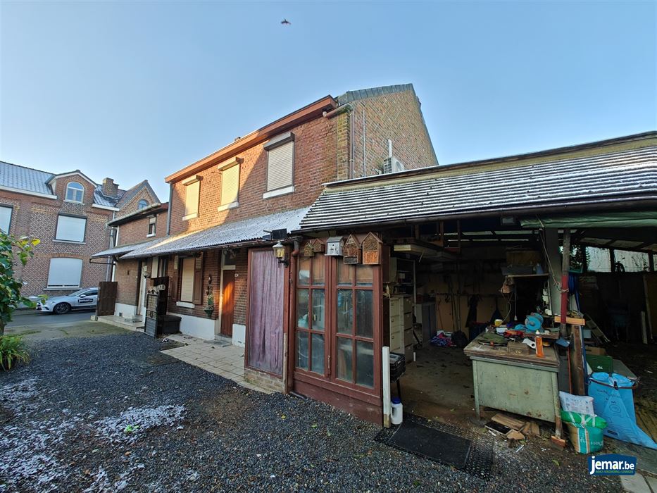 2 woningen, toe aan een totaal renovatie!