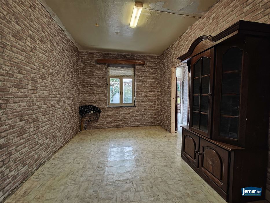 2 woningen, toe aan een totaal renovatie!