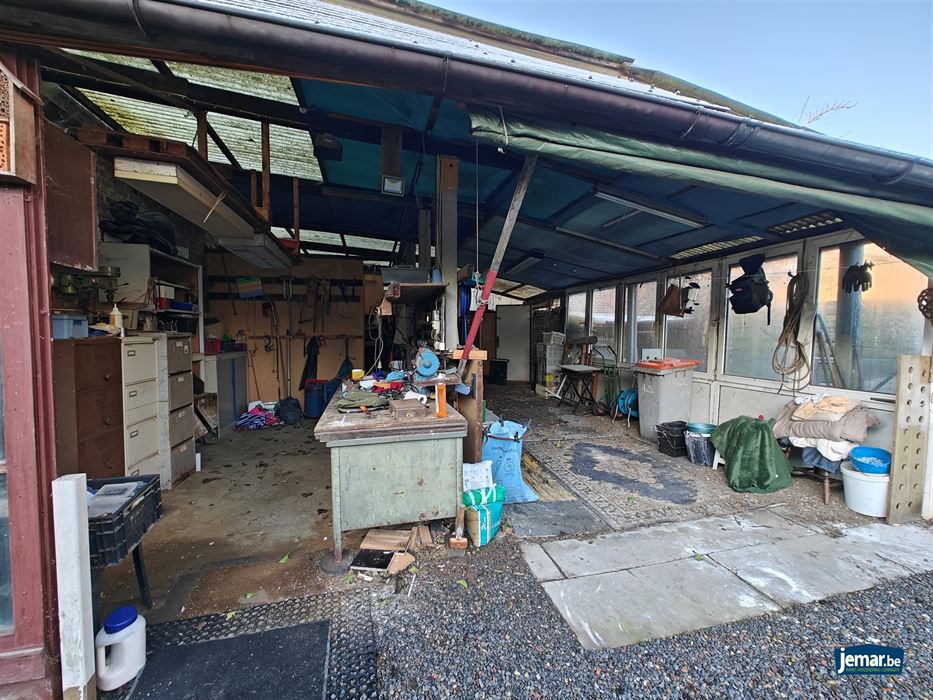 2 woningen, toe aan een totaal renovatie!