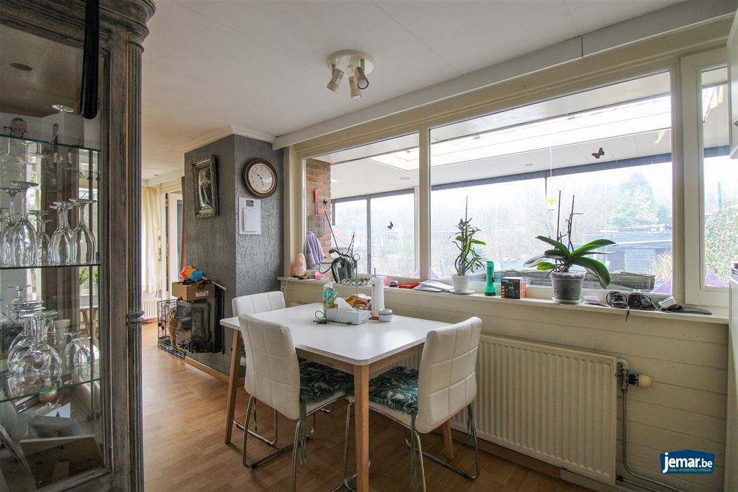 Vakantiewoning met 2 slaapkamers gelegen op mooie locatie langs water op domein Sonnevijver te Rekem!