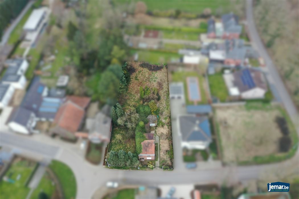Sloop en wederopbouw aan 6% -  perceel van 16are