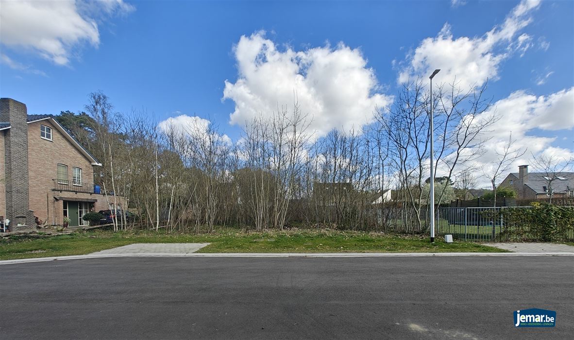 Charmante bouwgrond op een doodlopende straat!