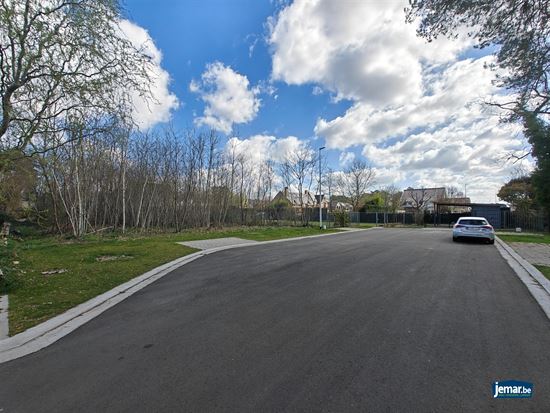 Charmante bouwgrond op een doodlopende straat!