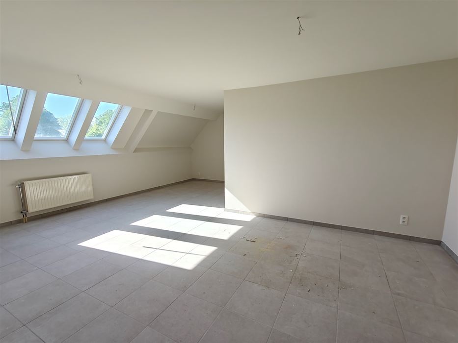 Appartement met 2 slaapkamers op bovenste verdiep