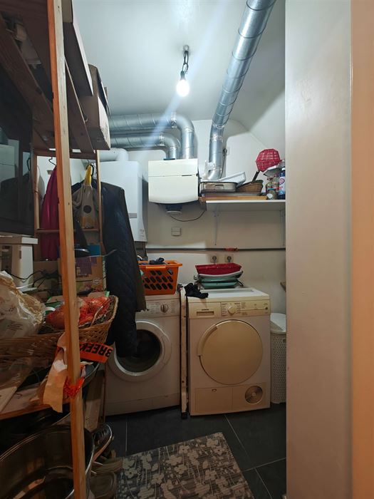 Appartement met 2 slaapkamers en terras op de 2de verdieping