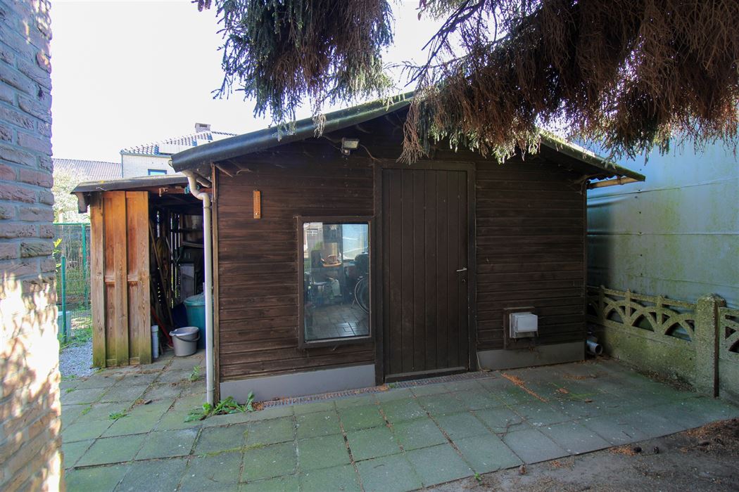 Uniek pand bestaande uit hoofdwoning en volwaardige bijbouw (momenteel verhuurd) gelegen langs de Joseph Smeetslaan in Maasmechelen!