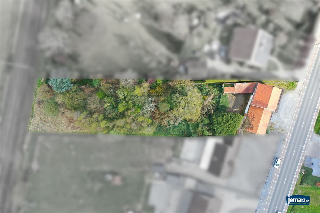 Handelspand met woonst op zeer gunstige locatie te Diepenbeek