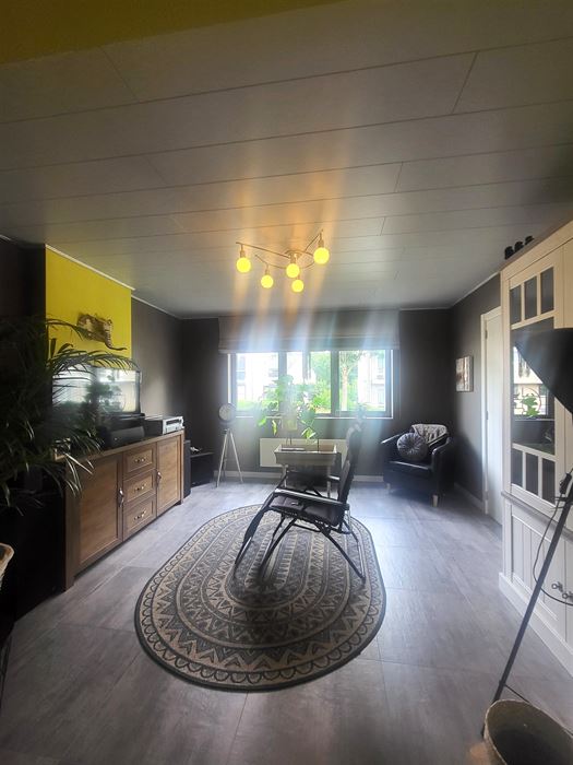 Instapklare halfopen bebouwing op wandelafstand van het centrum