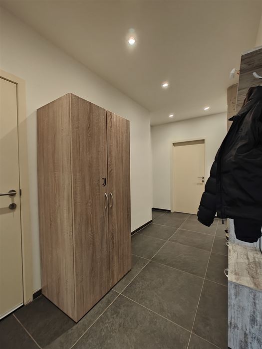 Handelspand verhuurd als gelijkvloers appartement met 3 slaapkamers