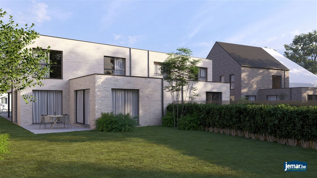 Projectgrond met goedgekeurd plan voor 3 woningen