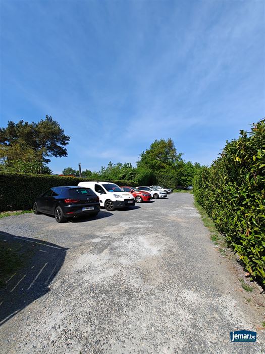 Handelspand verhuurd als gelijkvloers appartement met 3 slaapkamers