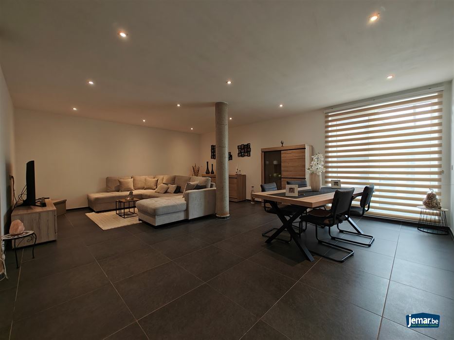 Handelspand verhuurd als gelijkvloers appartement met 3 slaapkamers