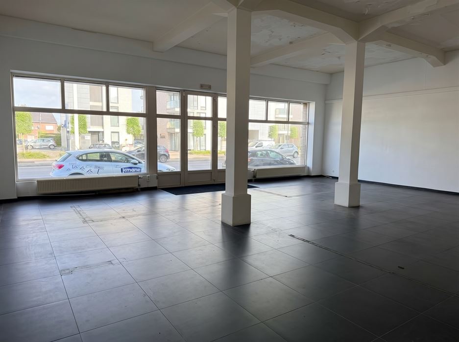 Winkelruimte + duplex appartement
