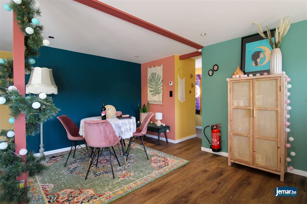 Stijlvol gerenoveerde vakantiewoning op vakantiedomein Sonnevijver met 2 slaapkamers, gelegen aan de Maanvijver, instapklaar en inclusief inboedel – ideaal voor eigen gebruik of verhuur!