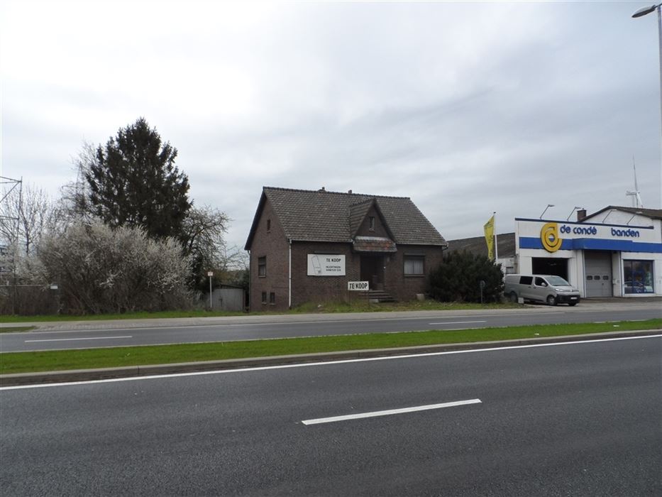 Commercieel gelegen projectgrond op toplocatie in Maasmechelen!