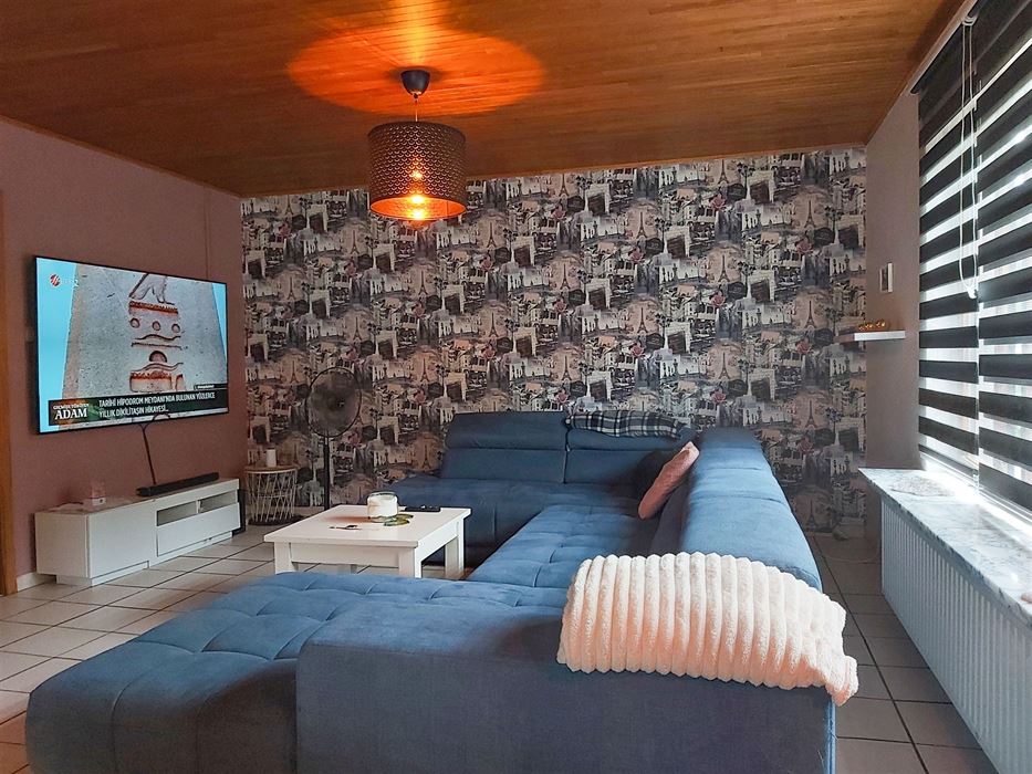 Gelijkvloerse woning met 3 slaapkamers op ruim perceel van 10are in Maasmechelen!