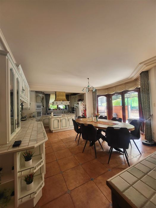Huis