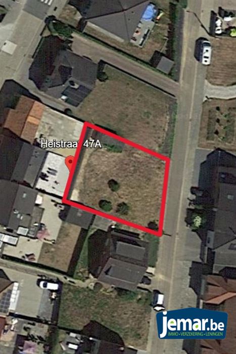 Bouwgrond met goedgekeurde plannen voor open bebouwing (4a36ca) in het landelijke Genoelselderen