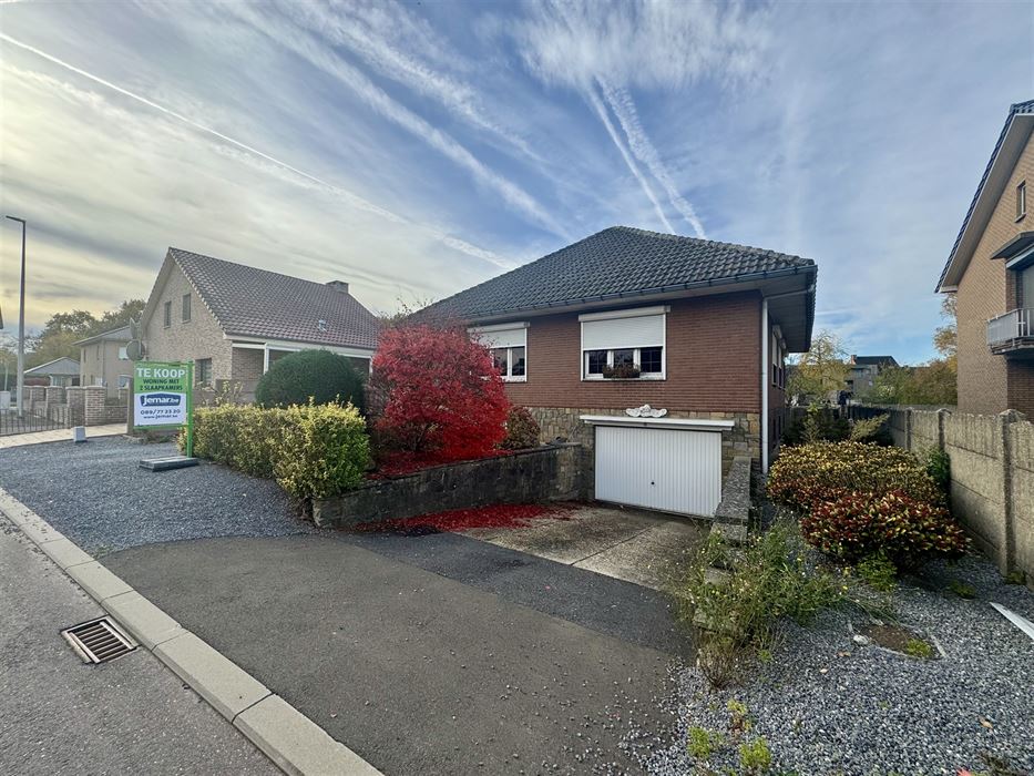 Te renoveren vrijstaande woning met 2 slaapkamers