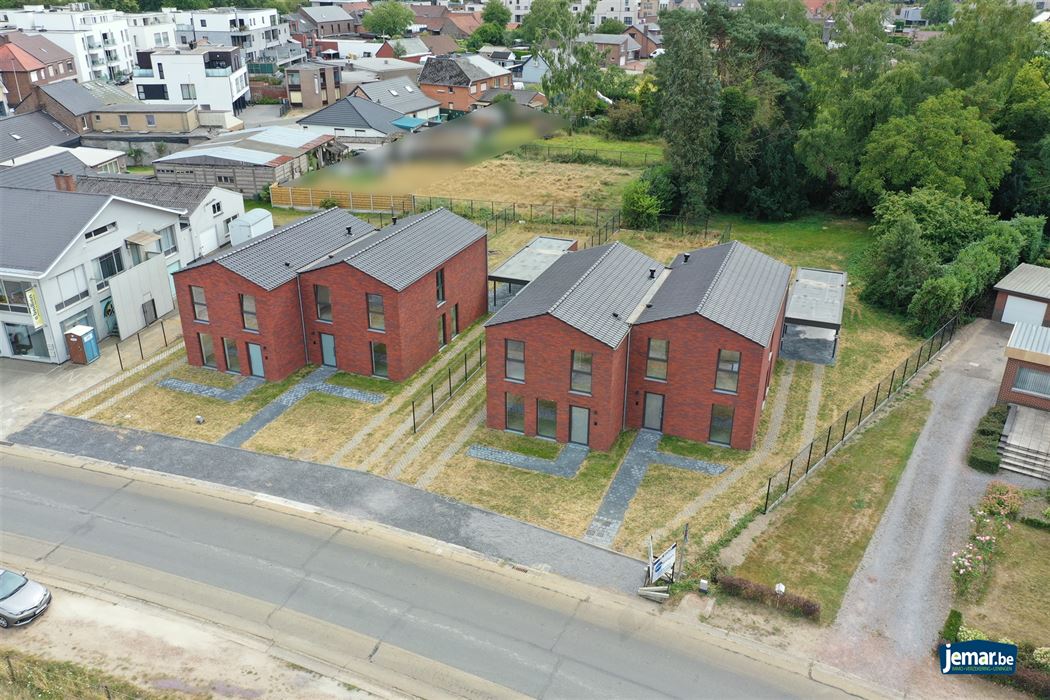 Nieuwbouwwoningen gelegen aan de Weg naar Zutendaal. 6% BTW mogelijk!!!