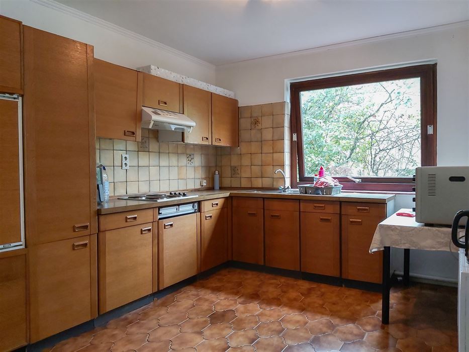 Opbrengsteigendom met 2 verhuurde eenheden op toplocatie in Maasmechelen!