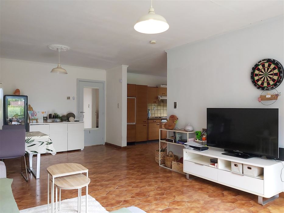 Opbrengsteigendom met 2 verhuurde eenheden op toplocatie in Maasmechelen!