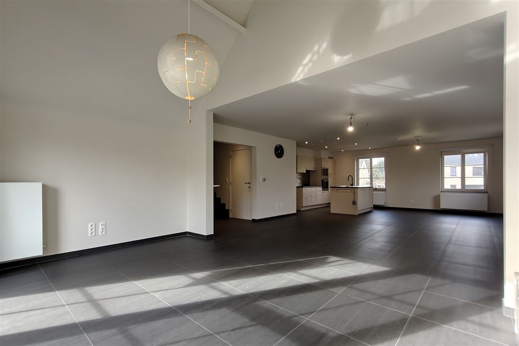 Ruime duplex (197m²) in een residentiële woonwijk te Munsterbilzen