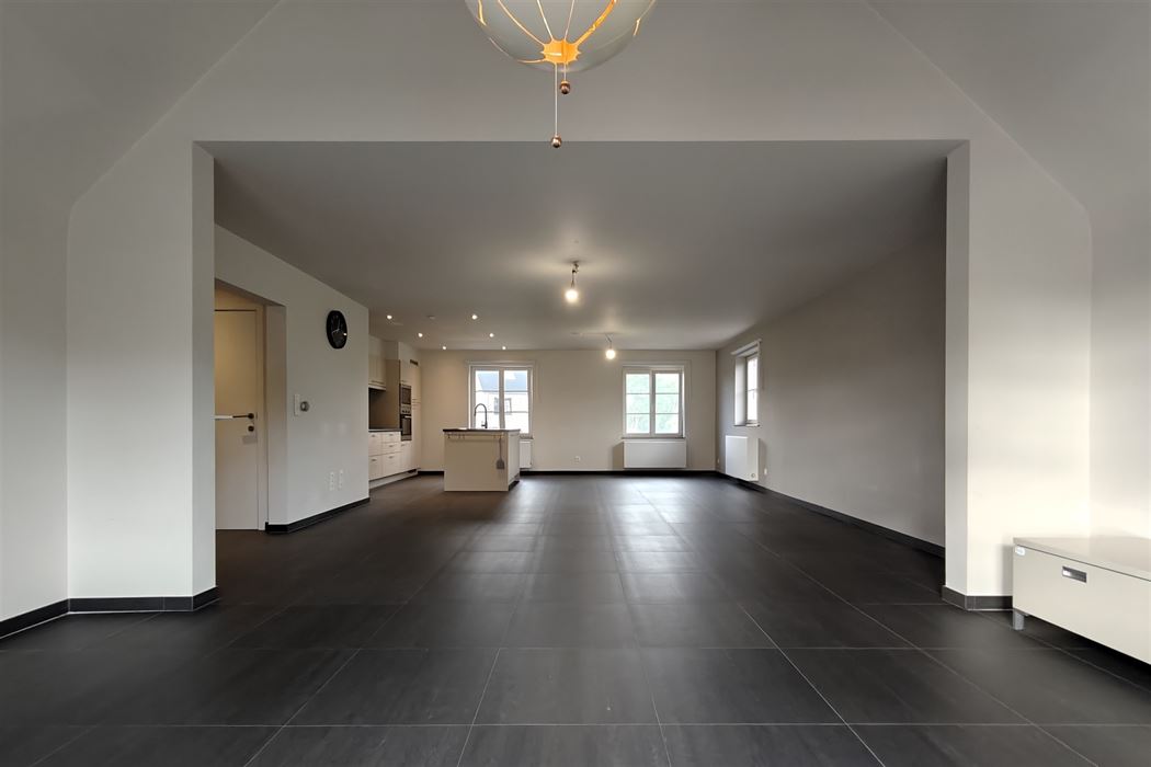 Ruime duplex (197m²) in een residentiële woonwijk te Munsterbilzen