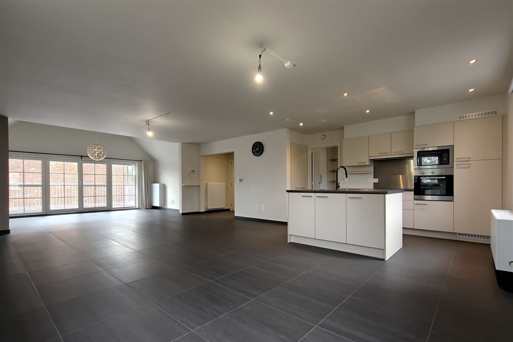 Ruime duplex (197m²) in een residentiële woonwijk te Munsterbilzen