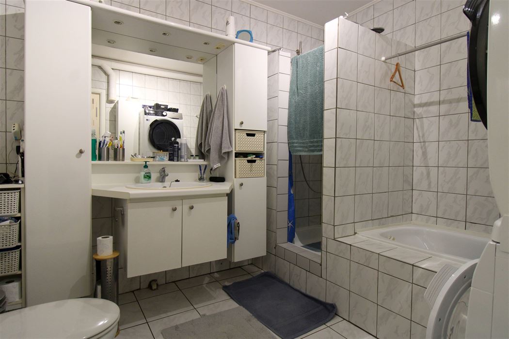 Opbrengsteigendom met 2 verhuurde eenheden op toplocatie in Maasmechelen!