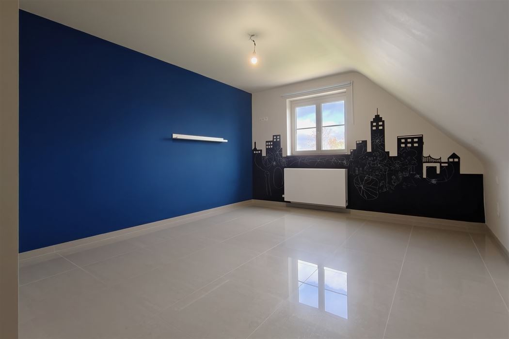 Ruime duplex (197m²) in een residentiële woonwijk te Munsterbilzen