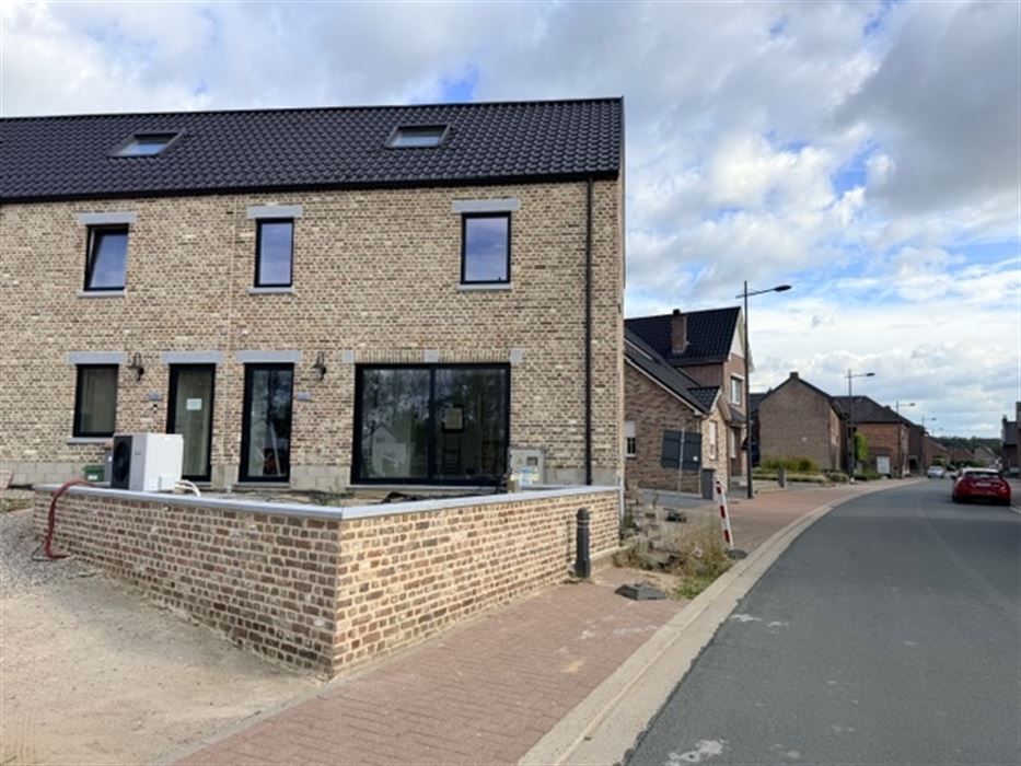 Nieuwbouwwoning met 3 slaapkamers in het rustige Kotem/Maasmechelen!