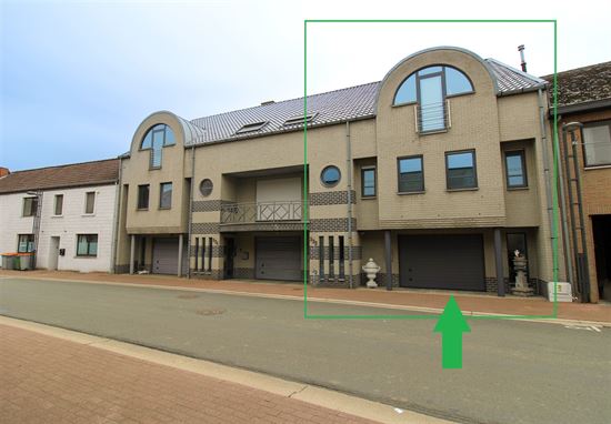 Grotestraat 332/2 – genieten van comfort, sauna, ruime inpandige garage, prachtig aangelegde tuin en een uniek uitzicht over de Maas!