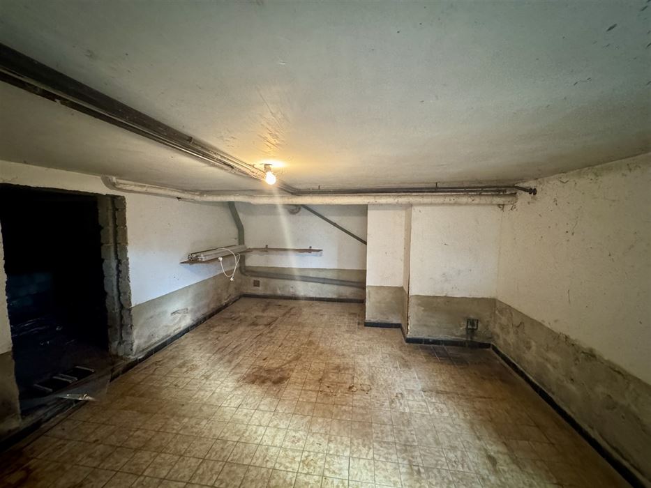 Vrijstaande splitlevelwoning met tuin te Meeswijk.