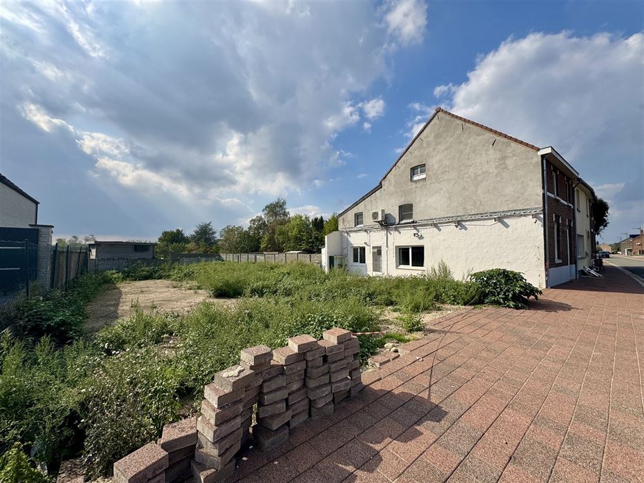 Te renoveren woning op een doodlopende straat