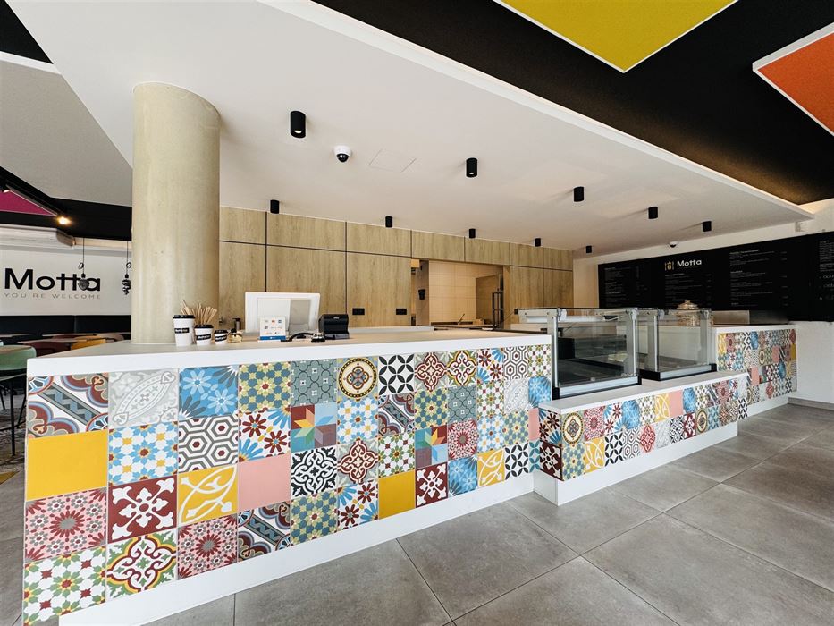 Volledig ingerichte handelszaak!