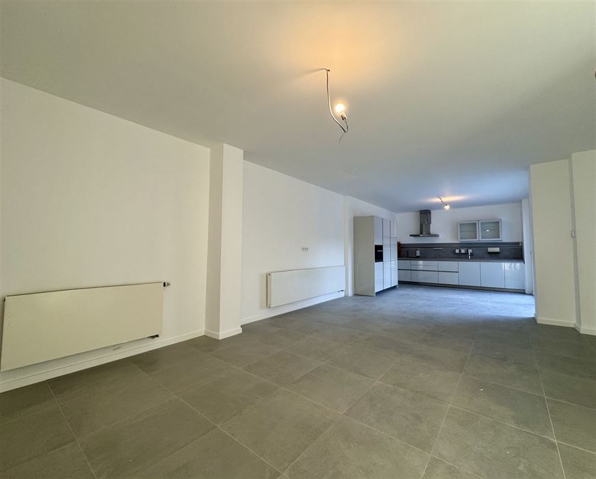 Gerenoveerde woning in het centrum van Maaseik!