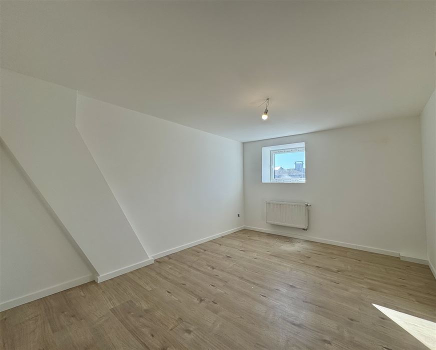 Gerenoveerde woning in het centrum van Maaseik!