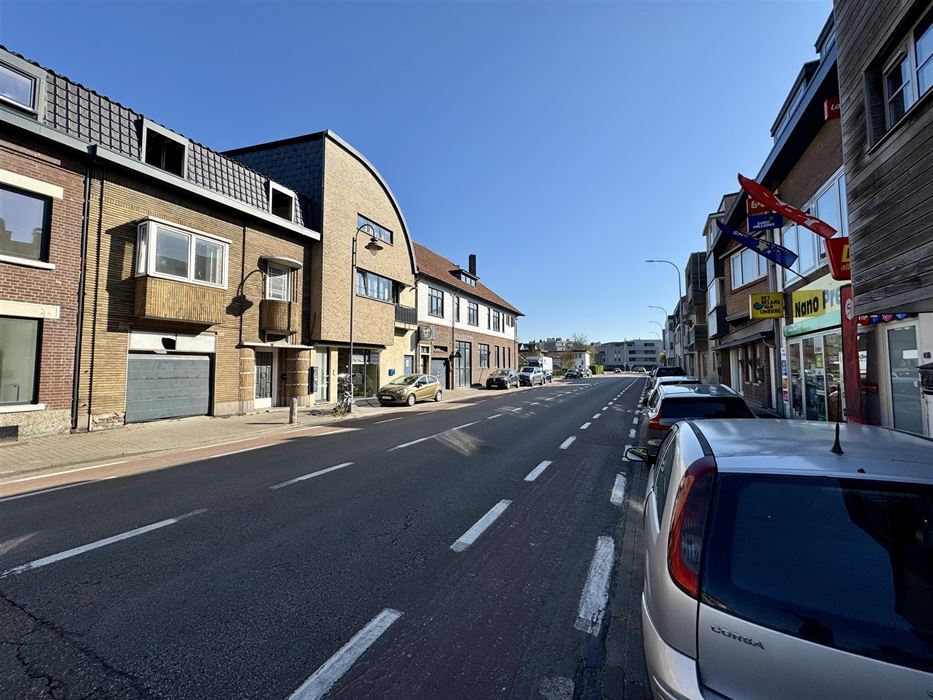 Gerenoveerde woning in het centrum van Maaseik!