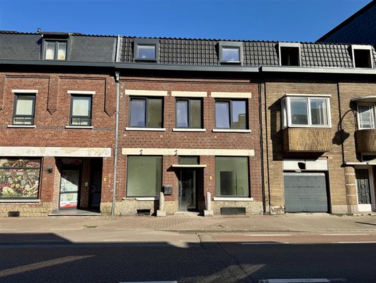 Gerenoveerde woning in het centrum van Maaseik!