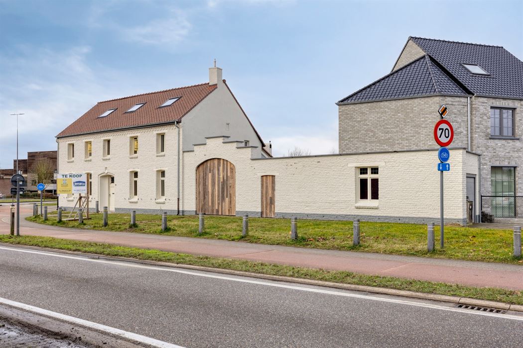 Gezinswoning met praktijkruimte!