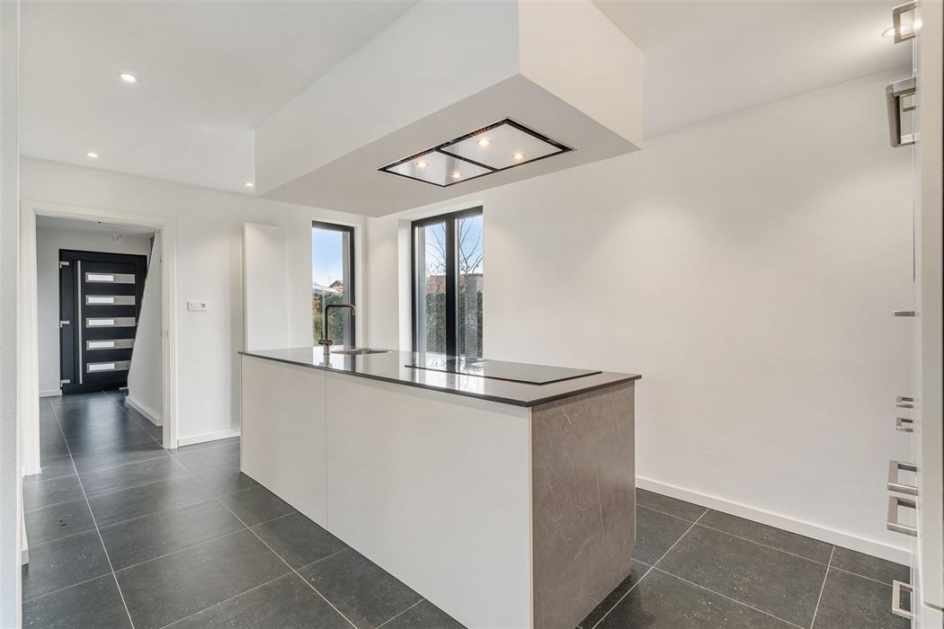 Gerenoveerde woning op 11a73ca nabij Domein Pietersheim en Lanaken centrum