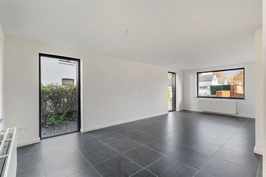 Gerenoveerde woning op 11a73ca nabij Domein Pietersheim en Lanaken centrum