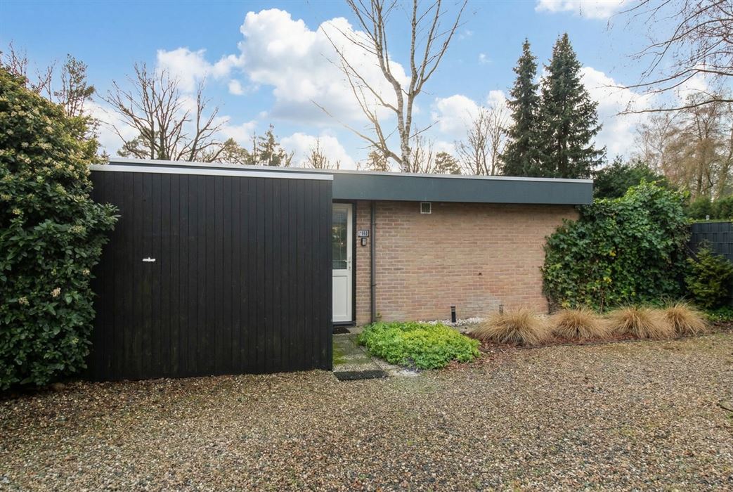 Instapklare gelijkvloerse vakantiewoning met twee slaapkamers, moderne keuken en een volledig afgesloten perceel op vakantiedomein Sonnevijver!