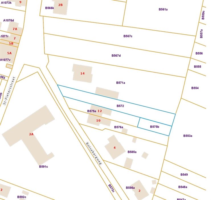 Bouwperceel in opbouw met plannen in een doodlopende straat