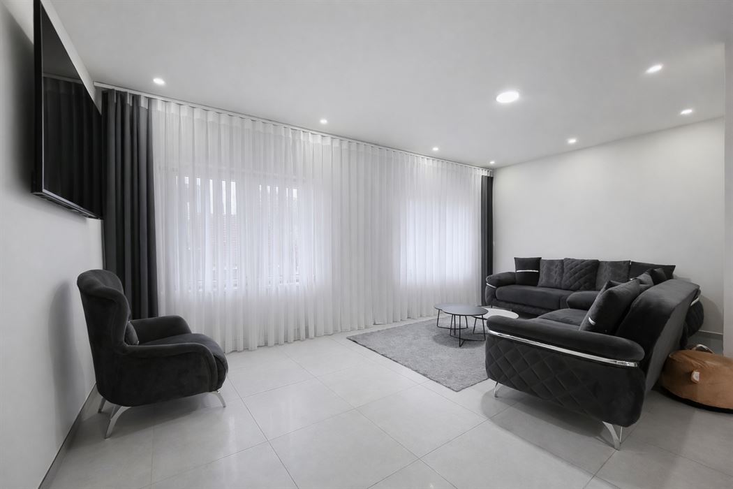 Duplex appartement met 3 slaapkamers en ruim terras