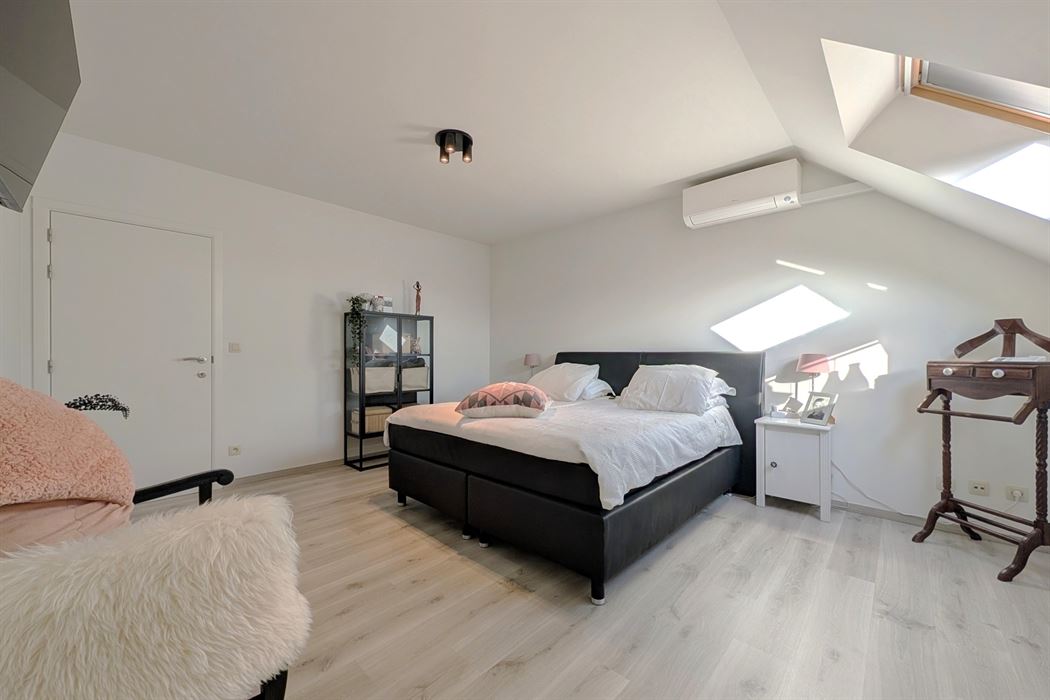 Energiezuinige en recente woning (143m²) met 3 slaapkamers te Veldwezelt (Lanaken) en nabij Maastricht (NL)